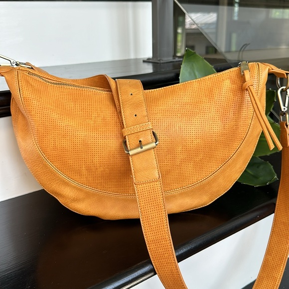 Anthropology urban genuine leather Crossbody shoulder handbag purse cresent - Picture 1 of 9